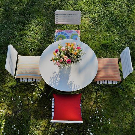Apartment Im Garten 9 Гаргаццоне Екстер'єр фото